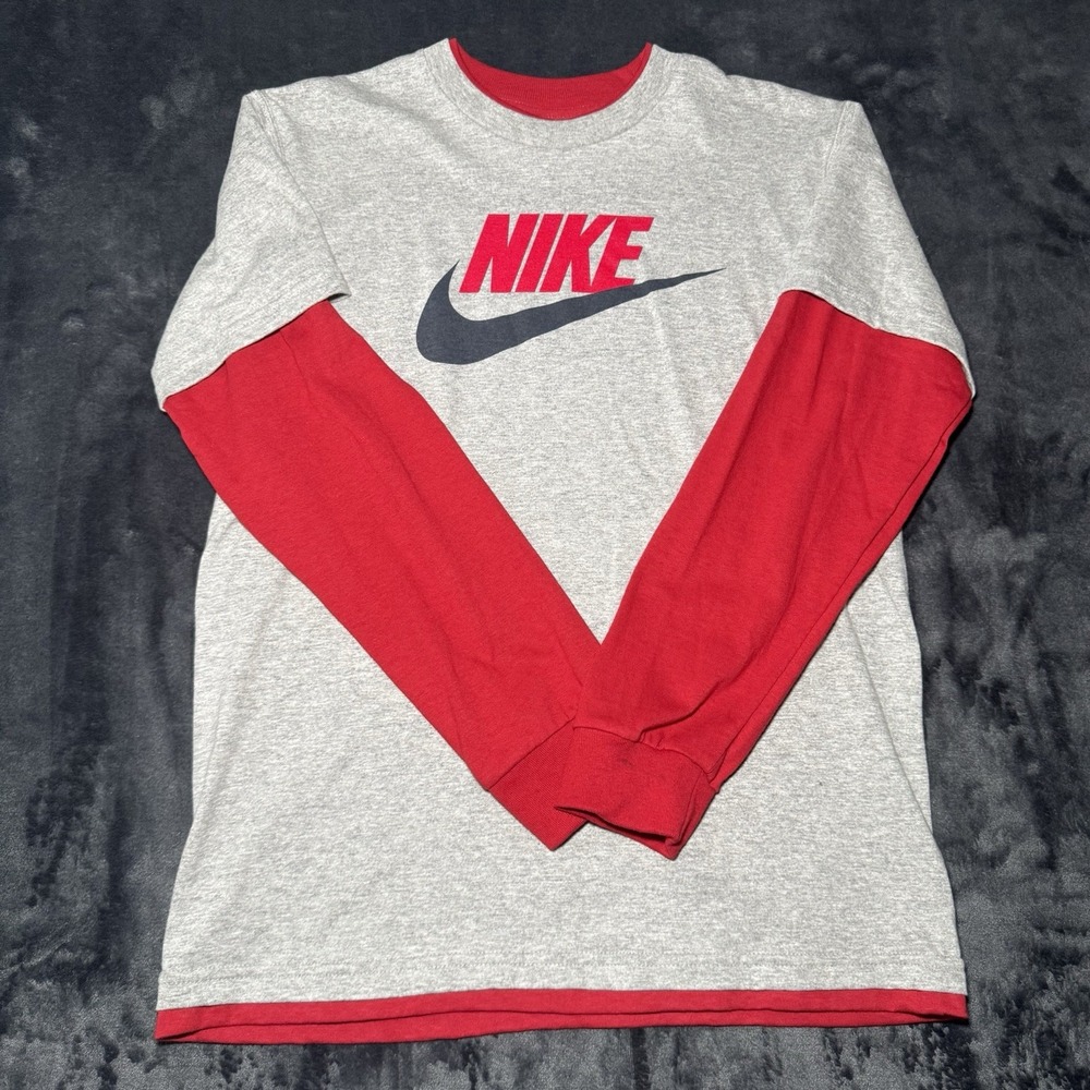 Kids Vintage Nike Y2K Gray Tag Long Sleeve Graphic T-Shirt Youth Size Large
